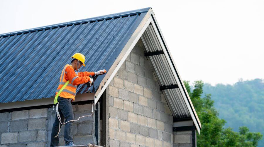 Professional metal roof installation in Belmond, IA